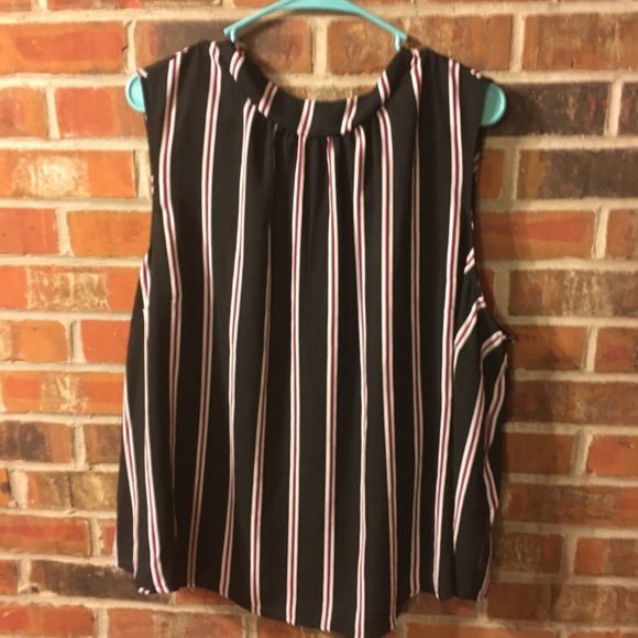 Who What Wear Tops - NWT sleeveless blouse shell 3x